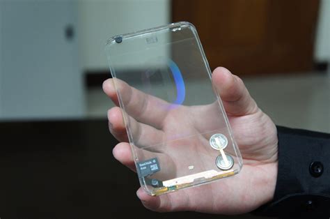 celular transparente